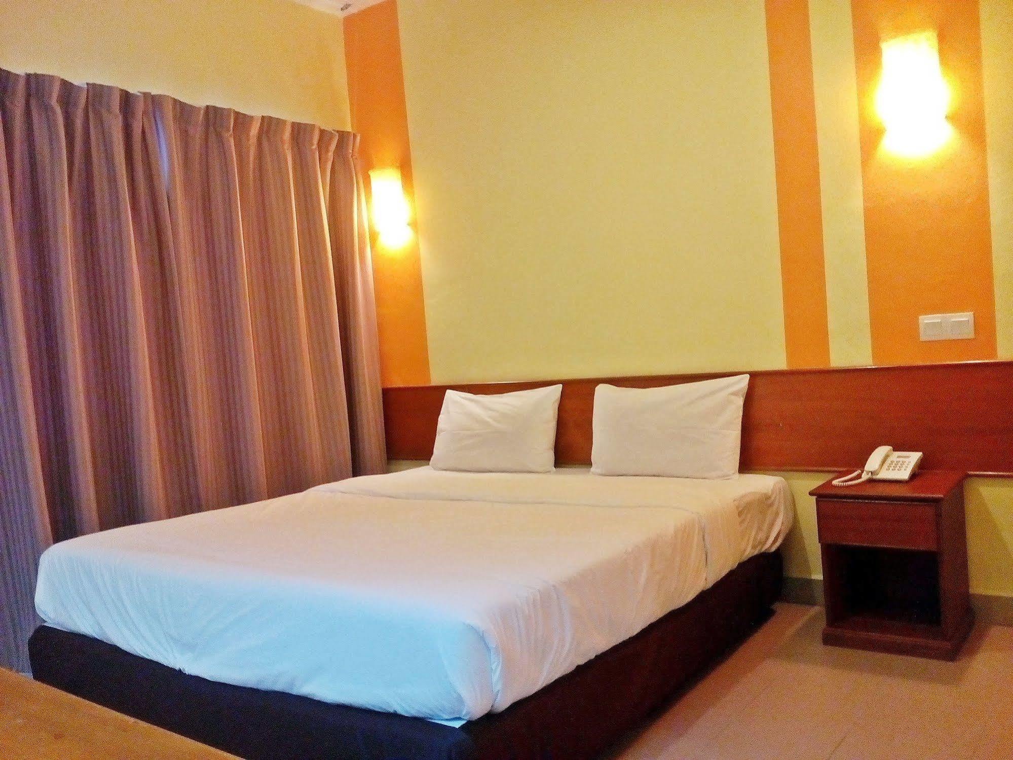 Sun Inns Hotel Sitiawan Eksteriør bilde